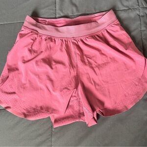 Lululemon Find Your Pace Short